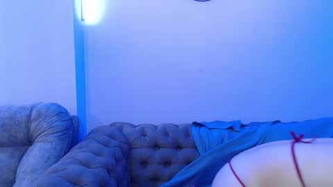 Snapshot of jennierosse chatting on December 29, 1:17 pm Jennie online show from December 29, 1:17 pm