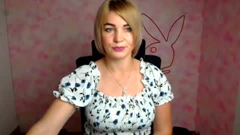Jennifer online show from July 20, 11:34 am