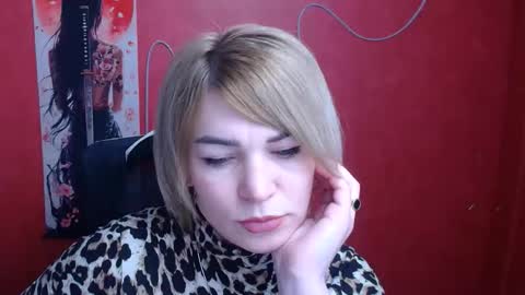 Jennifer online show from January 13, 6:19 am