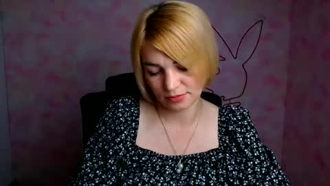 Jennifer online show from June 22, 5:37 am