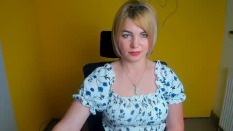 Jennifer online show from July 23, 12:46 pm