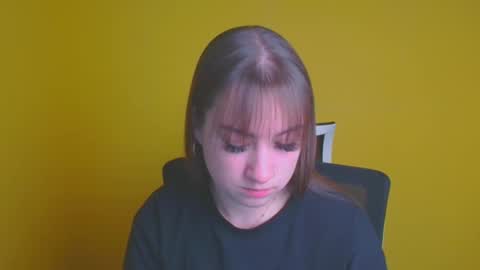 Jennifer online show from December 16, 6:32 am