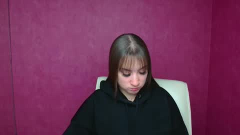 Jennifer online show from January 5, 6:46 am