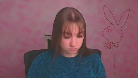 Jennifer online show from December 23, 6:33 am