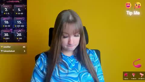 Jennifer online show from October 11, 11:14 am