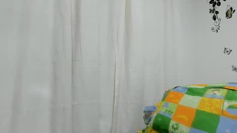 jenniferloveyou online show from December 16, 7:43 pm