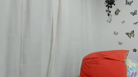 jenniferloveyou online show from January 15, 9:09 pm