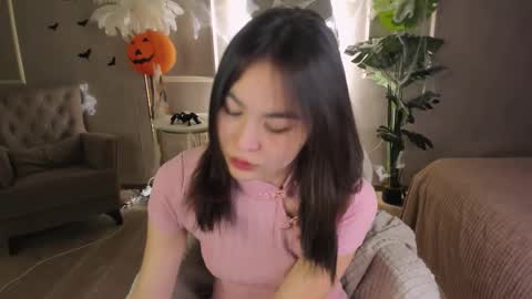 Jenni online show from November 2, 1:36 pm