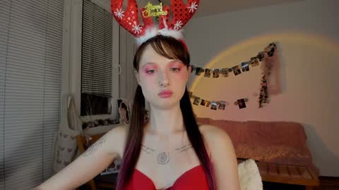 Jennifer Jenny Darling   online show from December 23, 6:27 pm