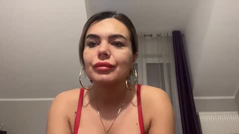 Snapshot of jenny_play1 chatting on February 27, 8:28 am Jenny online show from February 27, 8:28 am