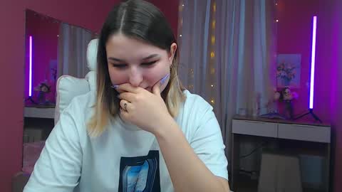 jenny_smitx online show from March 12, 12:04 pm