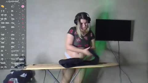 jenny_smitx online show from November 22, 4:26 am