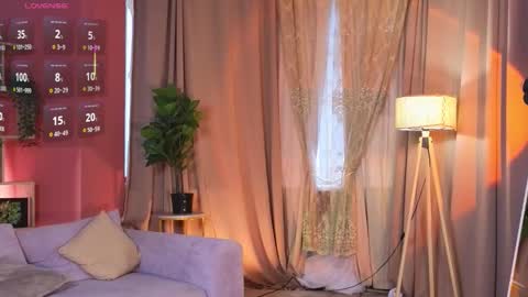 jennyfer_me online show from October 15, 11:46 am