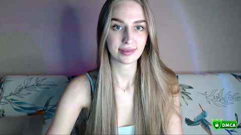 The Flower Power Models online show from December 19, 12:19 pm