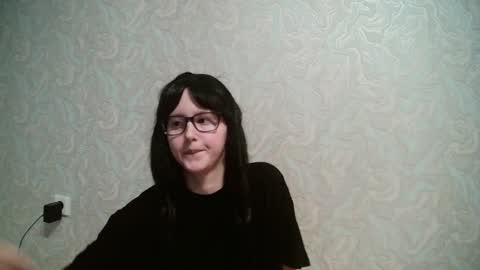 JennyOlset online show from February 3, 10:00 pm