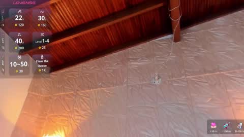 Snapshot of jennyrouse chatting on October 5, 11:15 am  Jenny  online show from October 5, 11:15 am