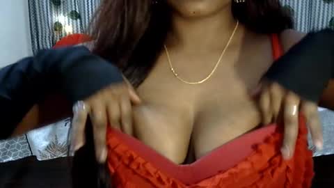 Snapshot of jennysinghaniya chatting on December 24, 3:26 pm jenny online show from December 24, 3:26 pm