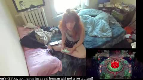 Snapshot of jenovakitty chatting on October 3, 2:44 pm Jenn - come to my onlyfans online show from October 3, 2:44 pm