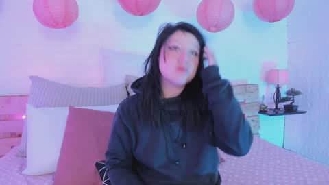 Angela online show from October 7, 11:47 am