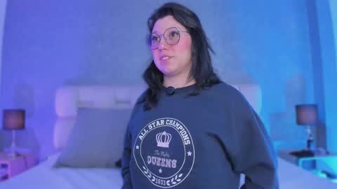 Angela online show from October 2, 11:59 am