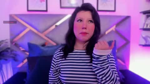 Angela online show from October 20, 11:35 am