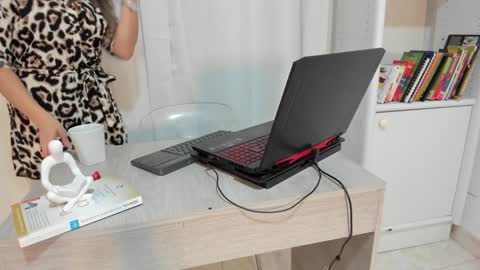 jessica herreraToday I will be your devil and you my victim online show from January 27, 8:49 pm