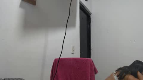 jess_beaut online show from October 10, 2:49 am