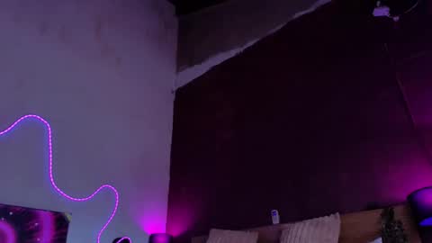 jess_tattoo11 online show from May 27, 4:37 pm