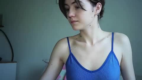 Jessica but u can call me Jessa online show from December 3, 10:06 am