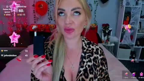 Snapshot of jessabellucci chatting on October 31, 1:48 pm Jessa Bellucci online show from October 31, 1:48 pm