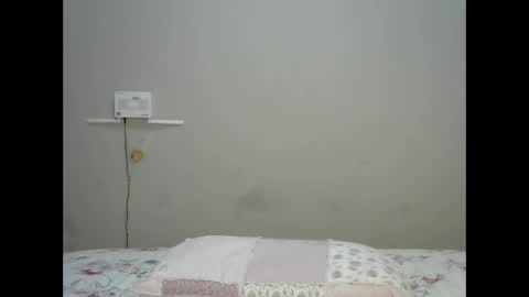 jessajoyy online show from September 30, 10:32 am