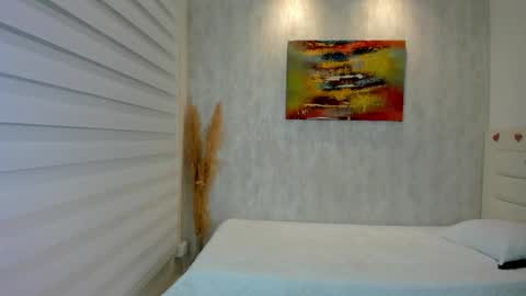 Snapshot of jessi_powel chatting on March 8, 7:40 pm Jess online show from March 8, 7:40 pm