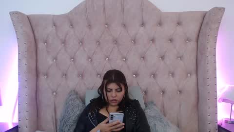 Snapshot of jessica_carter_ chatting on January 3, 2:30 pm Jessica  online show from January 3, 2:30 pm