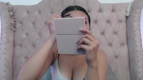 Snapshot of jessica_carter_ chatting on October 3, 5:29 pm Jessica  online show from October 3, 5:29 pm