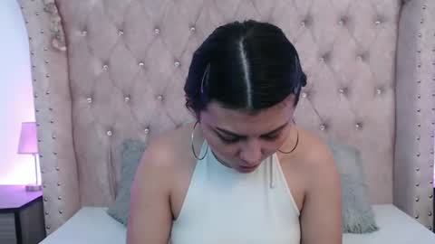 Snapshot of jessica_carter_ chatting on October 20, 6:22 pm Jessica  online show from October 20, 6:22 pm