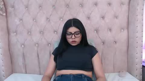 Snapshot of jessica_carter_ chatting on October 16, 8:00 pm Jessica  online show from October 16, 8:00 pm