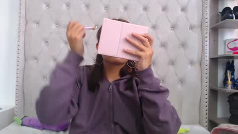 Snapshot of jessica_carter_ chatting on January 9, 6:04 pm Jessica  online show from January 9, 6:04 pm