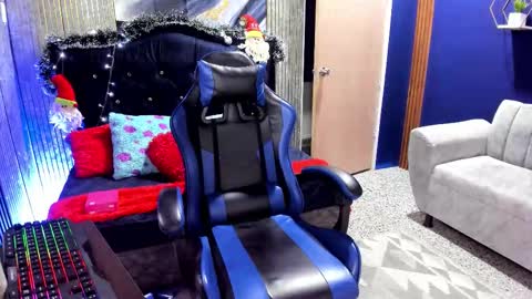 JESSICA online show from December 19, 7:17 pm