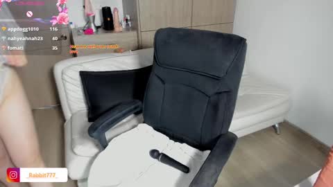 jessica_rabbit777_ online show from October 11, 10:34 pm