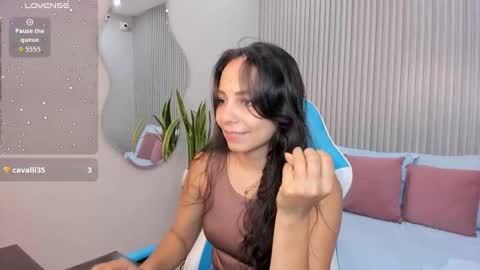 Snapshot of jessica_taylor_22 chatting on October 8, 7:29 pm jessica_taylor_22 online show from October 8, 7:29 pm