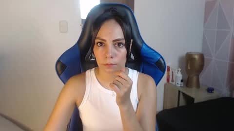 Snapshot of jessica_taylor_22 chatting on December 9, 12:30 pm jessica_taylor_22 online show from December 9, 12:30 pm