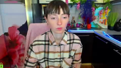 jessicaforris online show from April 21, 7:15 am