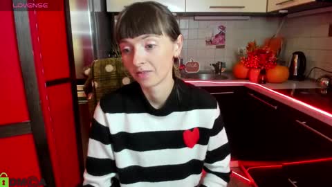 jessicaforris online show from October 13, 7:00 am