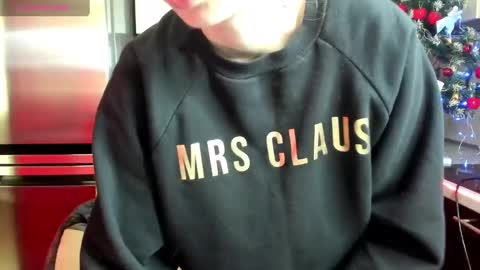 jessicaforris online show from December 13, 8:21 am