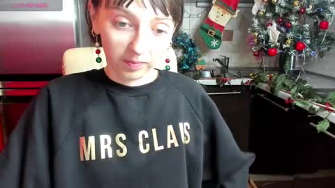 jessicaforris online show from December 21, 7:56 am
