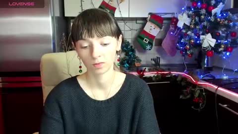 jessicaforris online show from December 17, 7:40 am