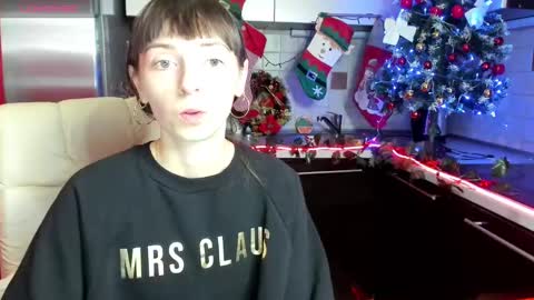 jessicaforris online show from December 4, 7:28 am