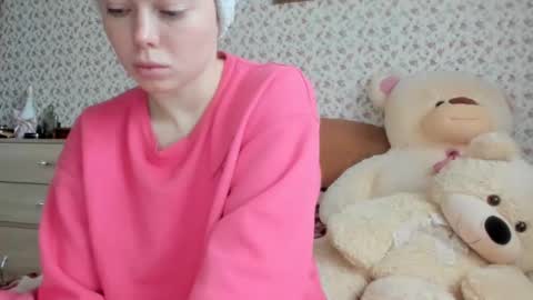 jessicagoold online show from December 21, 8:28 am