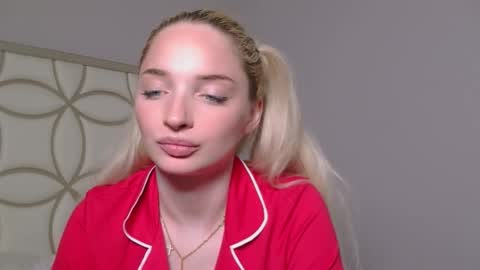 Jessica online show from November 28, 3:31 am