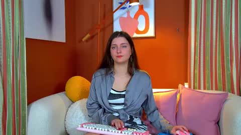 Jessica online show from September 21, 7:40 am